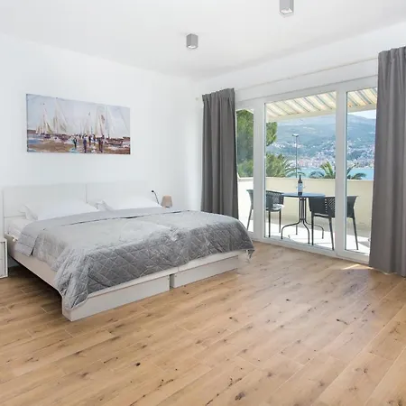 Stobrec With Sea View 06 ספליט